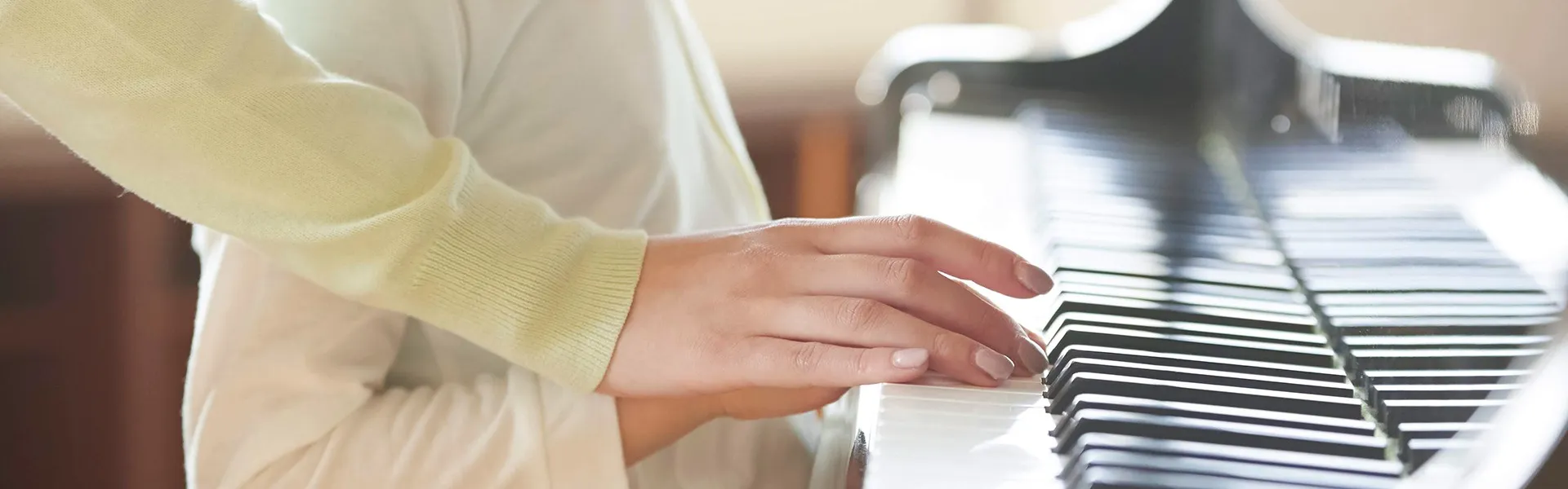 ピアノ教室の定期指導で子どもに最適なレッスン頻度と学び方を徹底解説